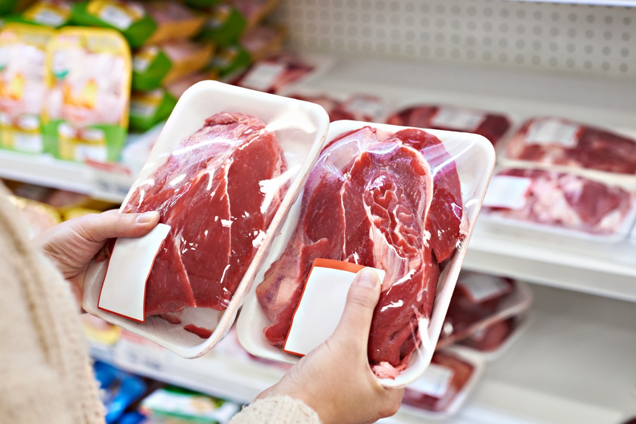 Você sabe de onde vem a carne que você compra?