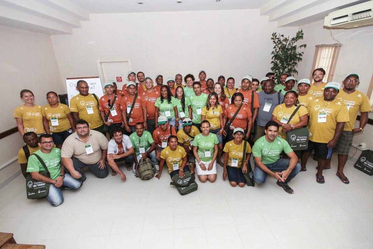 Empresas, comunidades e ONGs definem novas relações de comércio para produtos amazônicos